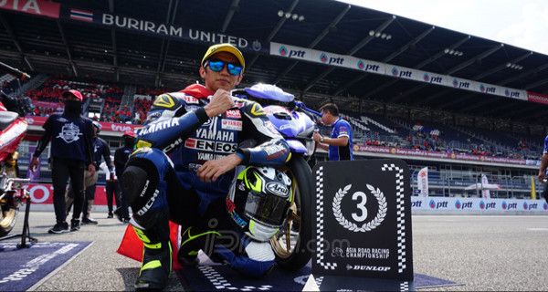 Jatuh Bangun, Pembalap Yamaha Indonesia Podium 3 ARRC 2018 - JPNN.com