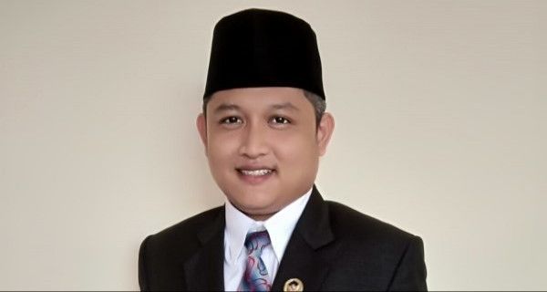 Imam Kafali, Ketua DPRD Termuda se-Indonesia - JPNN.com