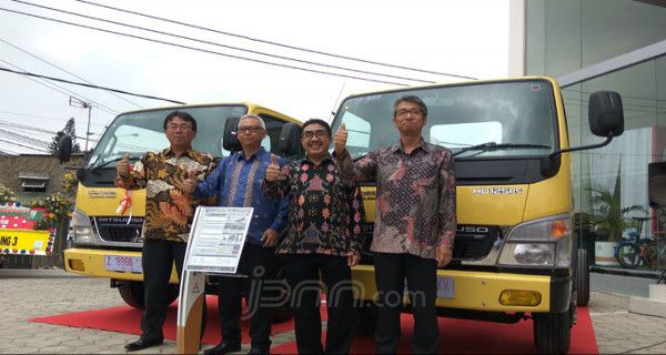 Kuartal I 2018, Penjualan Mitsubishi Fuso Meroket 28,3% - JPNN.com