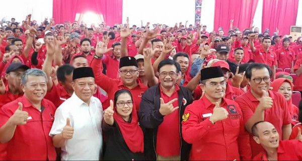 Urunan, Kader PDIP Kumpulkan Dana Kampanye Rp 118 Miliar - JPNN.com