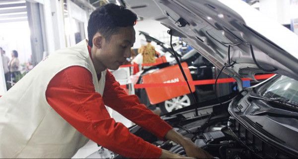 Nissan Beri Keringanan Servis ke Korban Tsunami Selat Sunda - JPNN.com