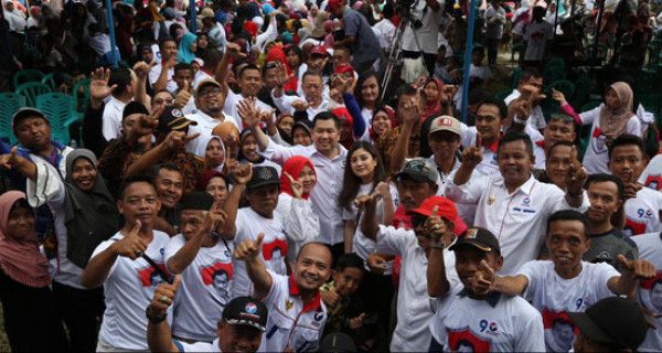 Hary Tanoe: Seluruh Unsur Perindo Harus Rajin Terjun ke Masyarakat Jelang Pemilu - JPNN.com