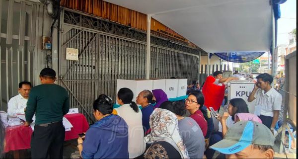 9 TPS di Kota Bekasi Gelar Pemilu Ulang - JPNN.com