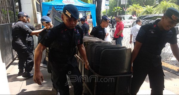 Arief Budiman Bantah Minta Perketat Pengamanan Kantor KPU - JPNN.com