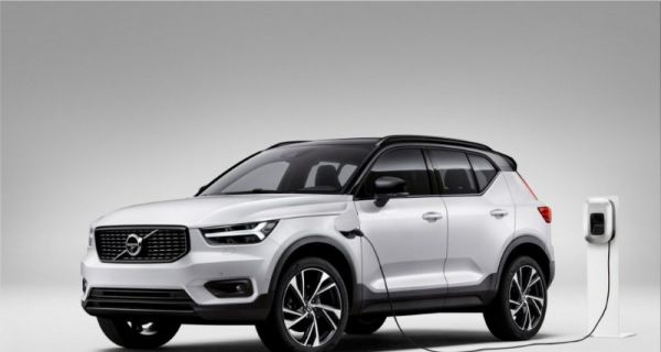 Volvo Klaim XC40 sebagai Mobil Listrik Paling Aman di Dunia - JPNN.com