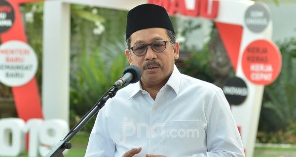 Wamenag Zainut Tauhid: Selamatkan Harta Benda Wakaf - JPNN.com