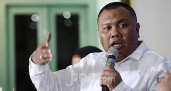 Anies Diblok Partai dan Penguasa, Ridwan Kamil Bakal Lawan Kotak Kosong di Jakarta - JPNN.com