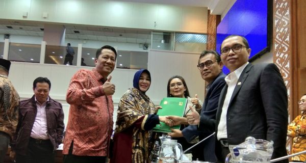 Fraksi PPP Minta Jaminan Hari Tua PPPK Setara PNS - JPNN.com