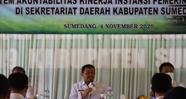 Keren! SAKIP Desa Sumedang Mulai Harum di Daerah Lain - JPNN.com