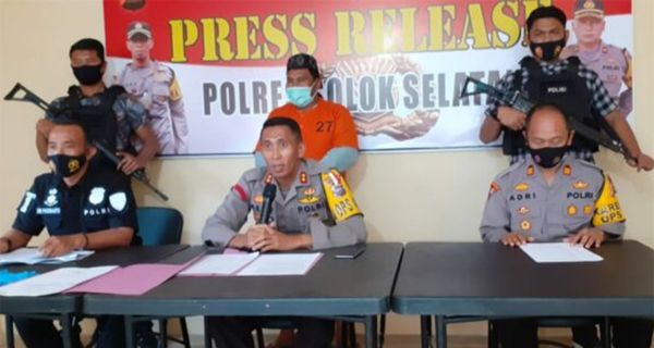 5 Orang Menyetop Mobil Tim dari Fraksi Golkar, Ada yang Bawa Parang - JPNN.com