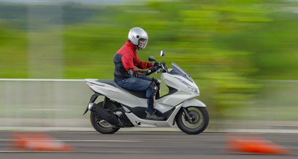 Test Ride Honda PCX 160: Lincah dan Makin Bertenaga - JPNN.com