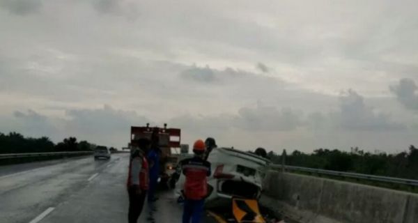 Cayla Mengalami Kecelakaan Tunggal di Tol Trans Sumatera, 1 Tewas, 3 Luka Berat - JPNN.com