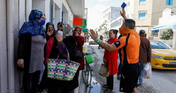 COVID-19 Hancurkan Sistem Kesehatan Negara Ini, Pemerintah Sebut Hanya Ada 1 Ranjang Kosong di RS - JPNN.com