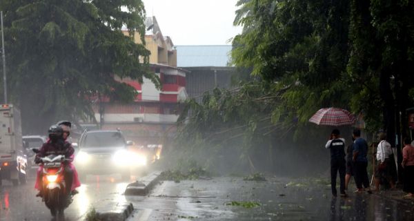 Cuaca Hari Ini Riau 18 Februari 2023, BMKG Beri Peringatan Dini - JPNN.com