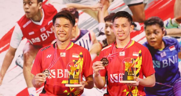 Intip Jumlah Uang yang Dibawa Fajar/Rian Seusai Menjuarai Indonesia Masters 2022 - JPNN.com