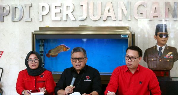 Hasto Bicara soal Kemungkinan Pertemuan Megawati dengan Prabowo - JPNN.com