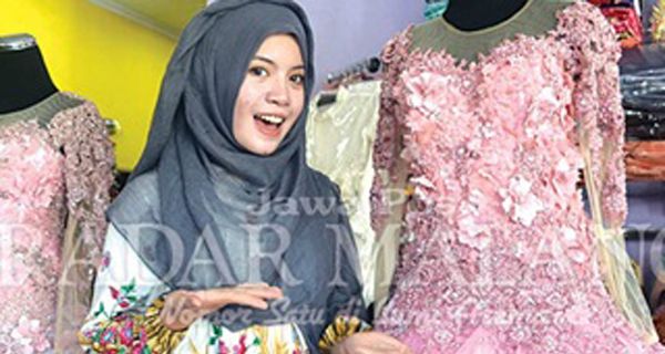 Model Sekaligus Desainer Muda, Karyanya Jadi Langganan Pejabat - JPNN.com