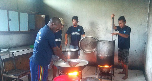 Di Balik Jeruji Lapas Sorong: Makan 3 Kali Sehari Menu ala Restoran - JPNN.com