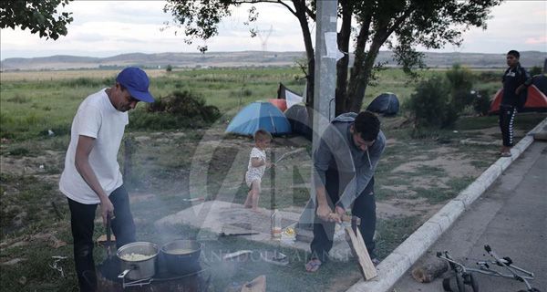 Potret Pilu Imigran Menjalani Ramadan - JPNN.com