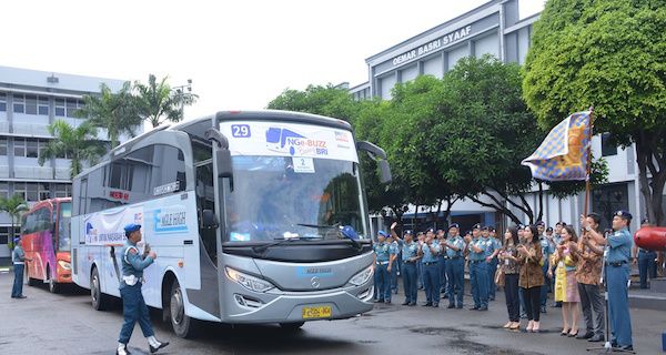 Kasarmabar Berangkatkan Pemudik Lebaran - JPNN.com