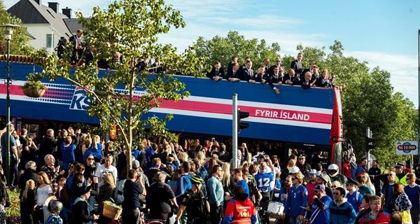 Skuat Islandia Disambut bak Pahlawan Menang Perang - JPNN.com