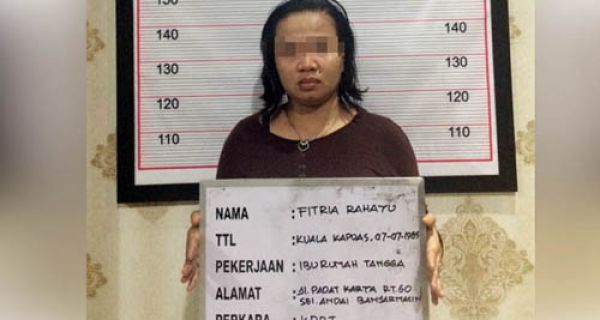 Zaman Makin Edan, Ibu Tega Hajar Anak Dengan Palu - JPNN.com