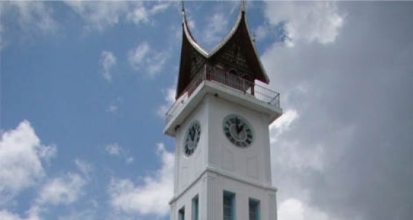 Lebaran, Jam Gadang Dibuka untuk Umum - JPNN.com