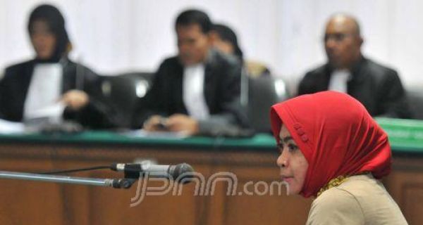 Wa Ode Sebut Pimpinan DPR Dijatah Ratusan Miliar - JPNN.com