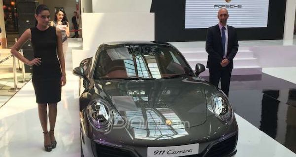 Mau Tahu Keistimewaan Dua Produk Baru Porsche? Klik di Sini... - JPNN.com