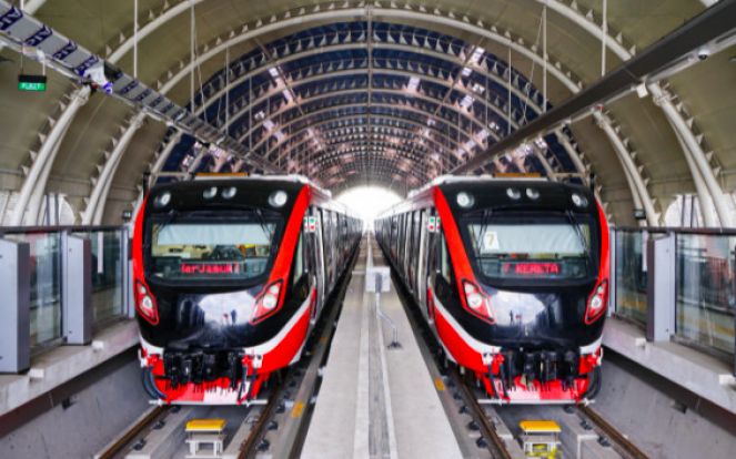 LRT Jabodebek Perpanjang Jam Operasional saat Malam Tahun Baru, Berikut Jadwalnya - JPNN.com