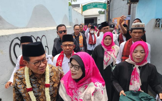 Pramono Anung Dapat Dukungan dari Ustaz dan Ustazah se-Jakarta Barat - JPNN.com