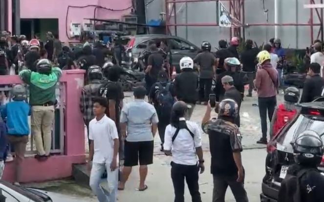 Bentrok Ormas di Pekanbaru, Puluhan Orang Mengamuk - JPNN.com