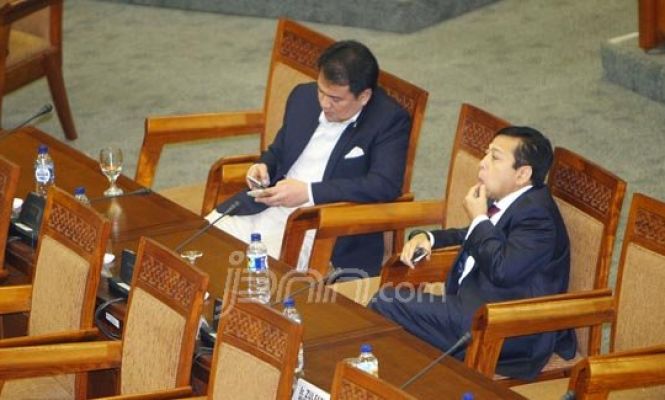 Sampaikan Pidato Perpisahan, Setnov Kembali Duduk di Kursi Anggota