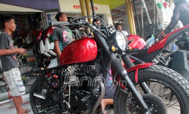 Punya Motor Tua, Modif Bisa Jadi Pilihan Agar Tampil Muda