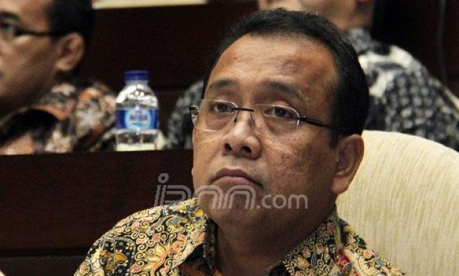 Mensekneg Pratikno Raker Bersama Komisi II DPR