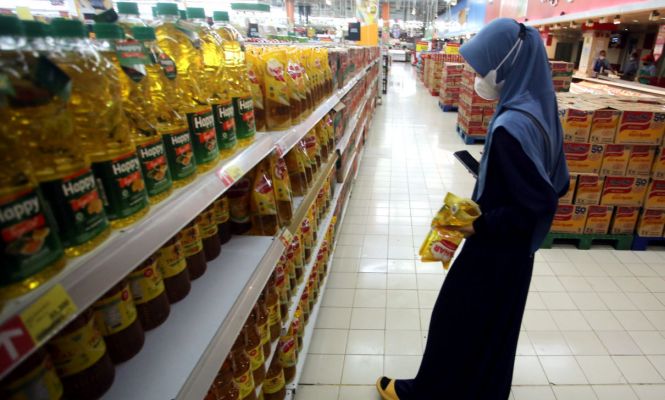 Stok Kebutuhan Pokok Menjelang Ramadan