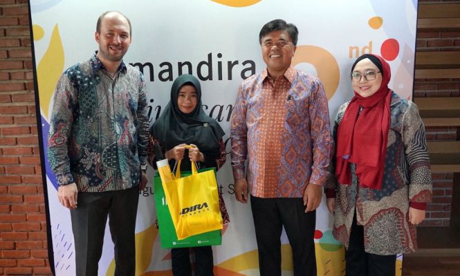 Komitmen Manulife Indonesia dan Adira Finance