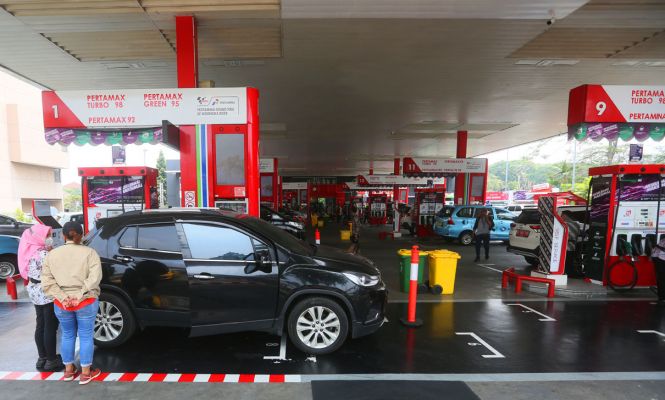 Hari Batik Nasional, PT Pertamina Retail Mengapresiasi Pelanggan