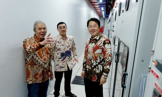 Peresmian Fasilitas Edge Data Center E1 PT. DCI Indonesia Tbk dan Salim Group