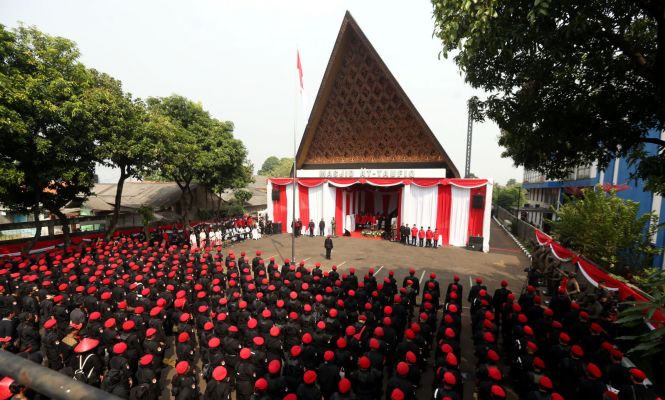 Pengibaran Bendera Merah Putih HUT Kemerdekaan ke-79 RI