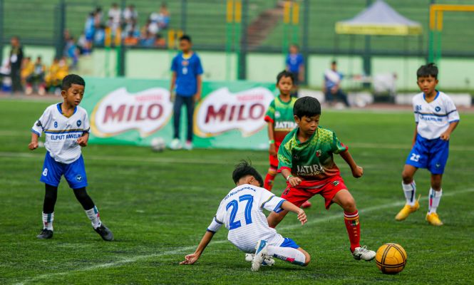 Peluncuran MILO Kartu Petir