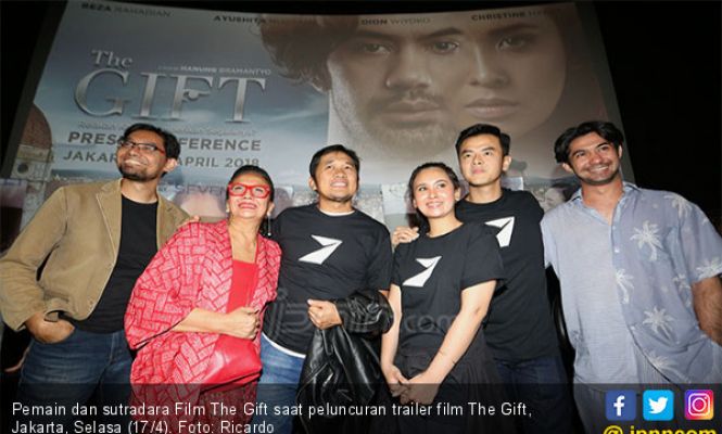 Peluncuran Trailer Film The Gift