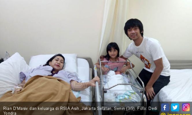 Rian D'Masiv Dikaruniai Anak Kedua