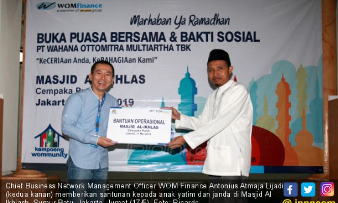 WOM Finance Berikan Santunan Anak Yatim