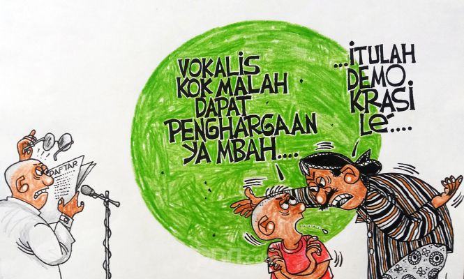 Vokalis Dapat Penghargaan - JPNN.com