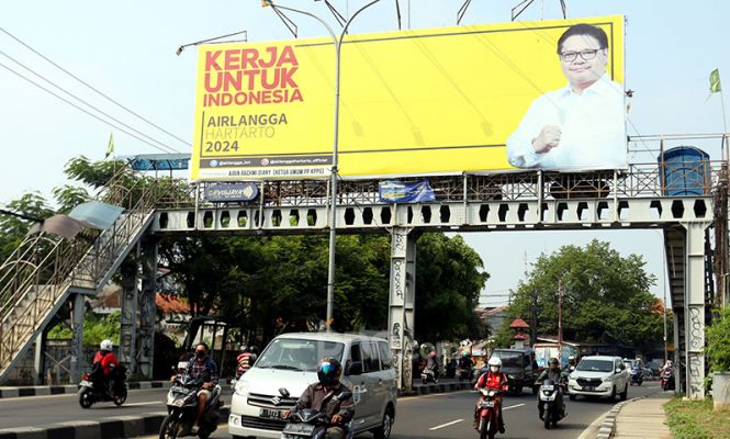 Baliho Airlangga Hartarto dan Muhaimin Iskandar