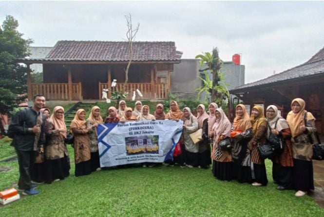 Puluhan Guru Deklarasikan Dukungan untuk Anies Maju Calon Gubernur Jakarta