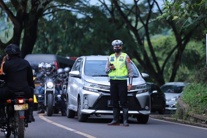 1,1 Juta Kendaraan Melintasi Jalur Wisata Puncak Bogor Selama Lebaran