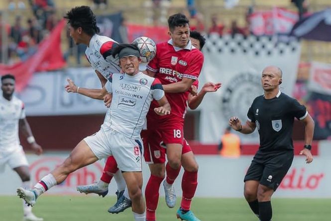 Ini Wasit yang Pimpin Duel Borneo FC vs PSM Makassar, Pernah Beri Victor Dethan Kartu Merah