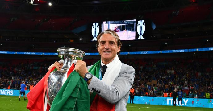 Roberto Mancini Meminta Italia Lupakan Euforia Juara EURO 2020 - JPNN.com